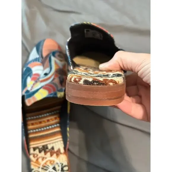 Inkkas Cyprus Slide Shoes Sandals‎ Size 8 Closed Toe Artsy Vegan Bohemian Indie - Picture 5 of 6